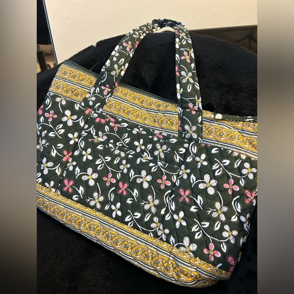 Travelon Tote Easy Wipe Down Interior - Picture 2 of 8